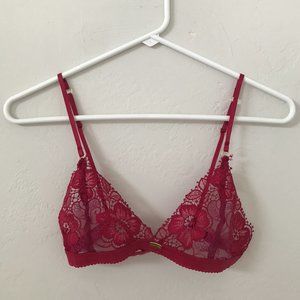 Nette Rose red bralette